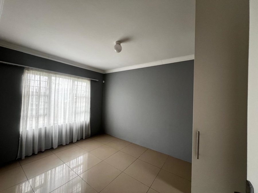 8 Bedroom Property for Sale in Abbotsford Eastern Cape